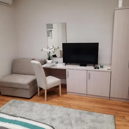 Apartament Aleksa 2 *